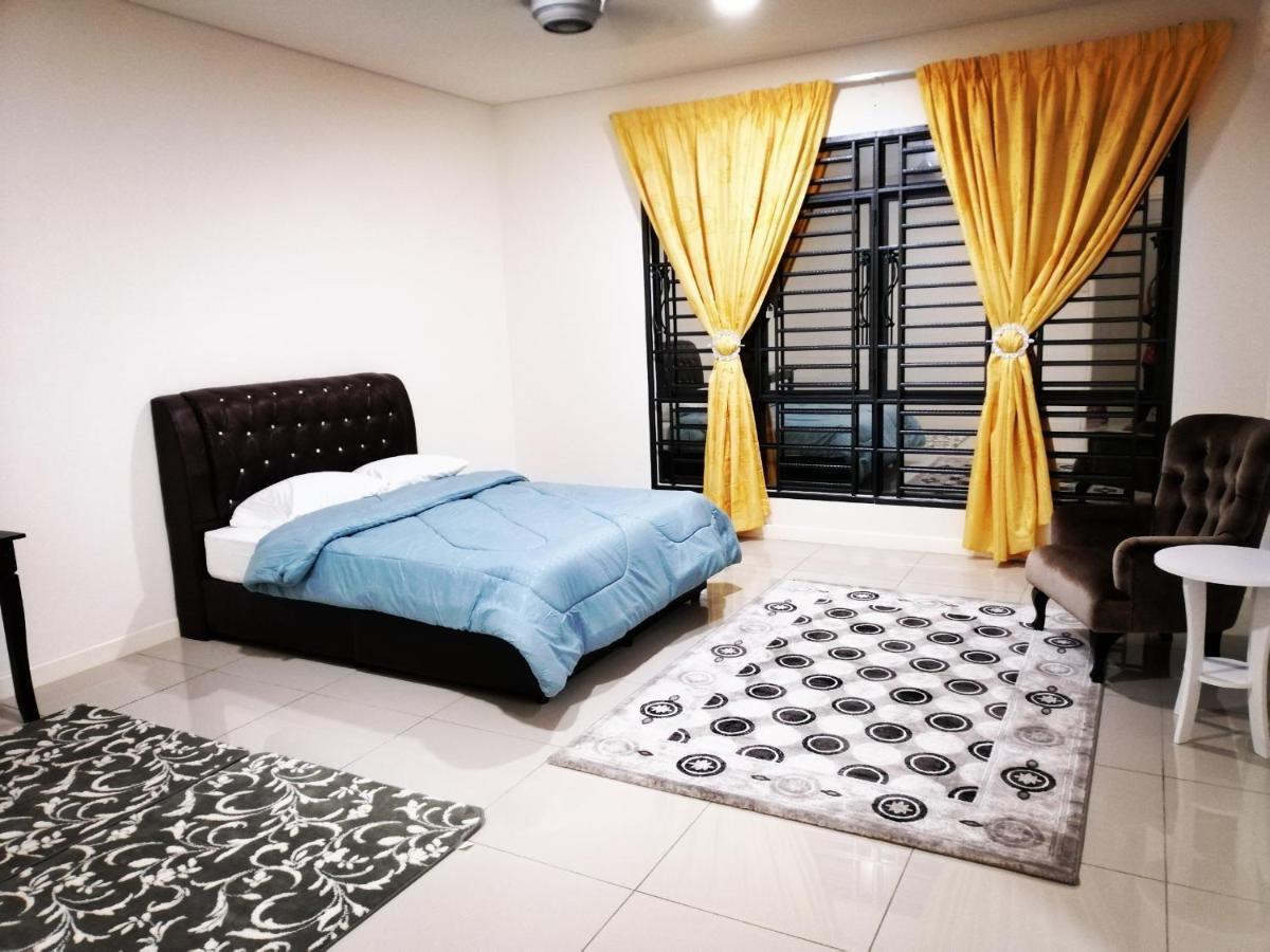 A&D Home-Stay @Kota Warisan, Sepang Exterior foto